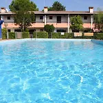 Two-bedroom With Private Garden Apartamento Bibione