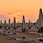 Two-bedroom With Private Garden Apartamento Bibione