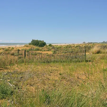 Two-bedroom With Private Garden Apartment Bibione