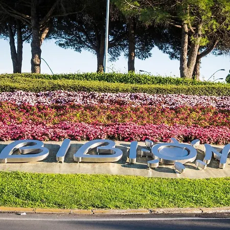 Two-bedroom With Private Garden * Bibione